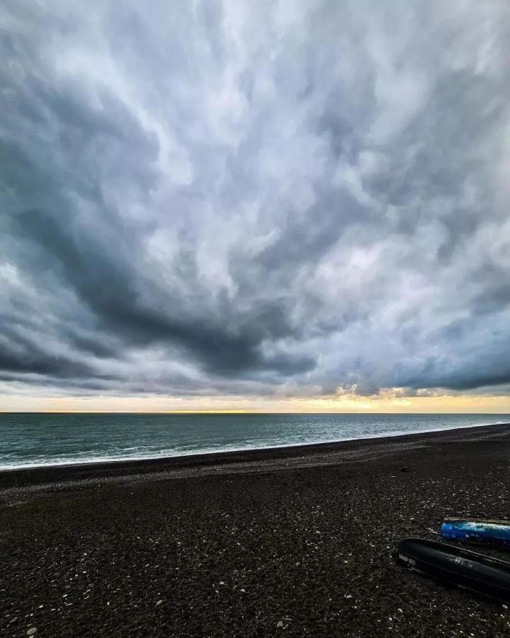 Panoramic Sea And City View Aparthotel In Orbi City バトゥーミ エクステリア 写真